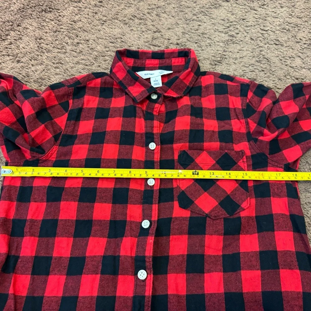 Old Navy The Classic Shirt Red Black Gingham Plaid Flannel SP PETITE SMALL - Picture 5 of 7